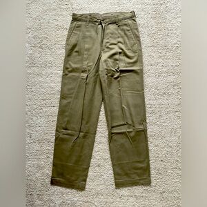 Dockers Khaki Pants